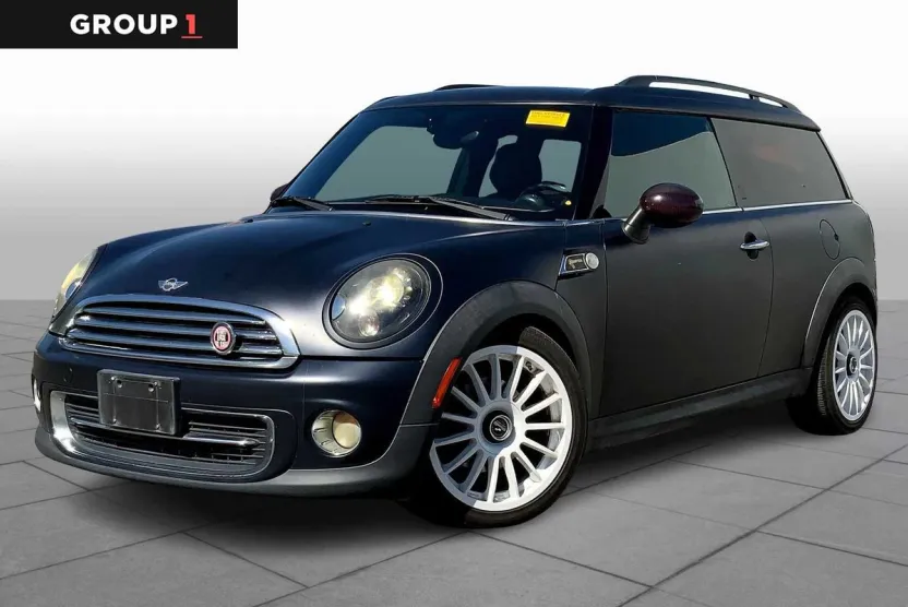 2012 Mini Clubman Base photo 1