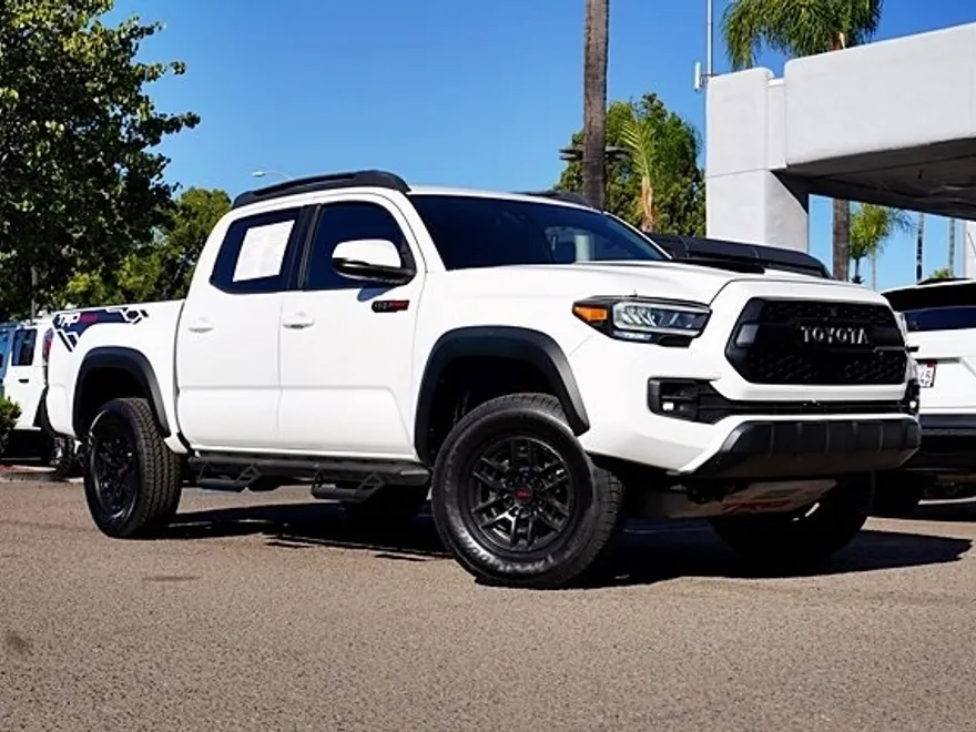 2020 Toyota Tacoma TRD Pro photo 1