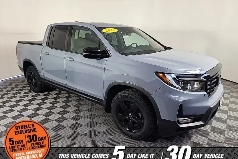 2022 Honda Ridgeline Black Edition photo 1