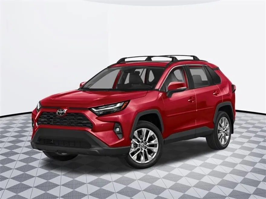 2025 Toyota RAV4 XLE photo 1