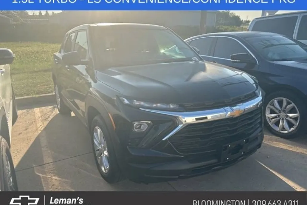 2026 Chevrolet Trailblazer LS photo 1