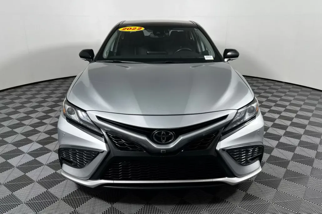 2022 Toyota Camry XSE V6 photo 1
