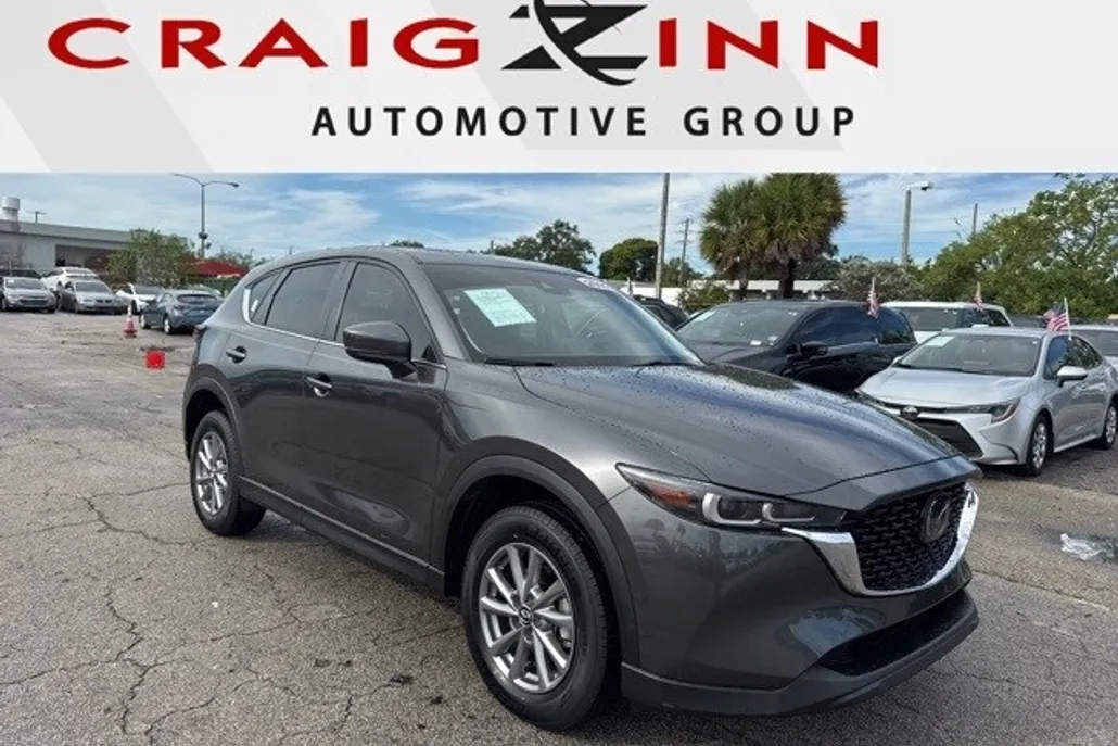 2022 Mazda CX-5 Preferred photo 1