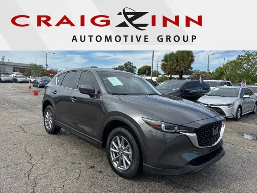 2022 Mazda CX-5 Preferred photo 1
