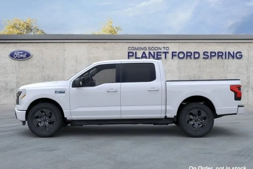 2025 Ford F-150 Lightning photo 1