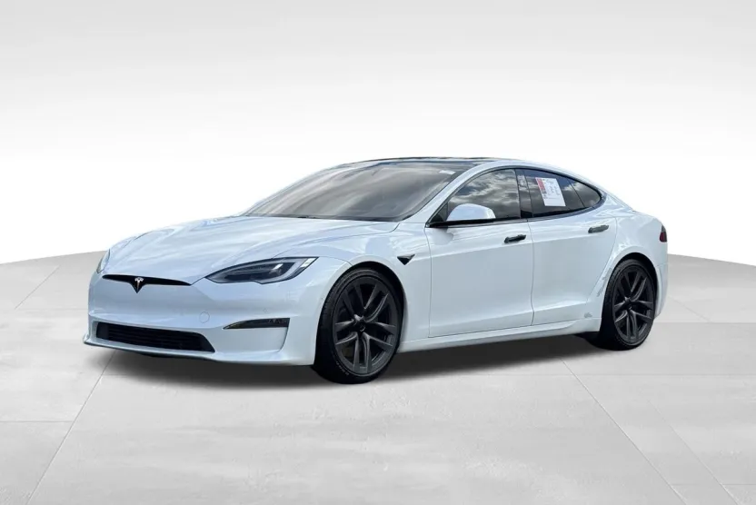 2021 Tesla Model S Plaid photo 1