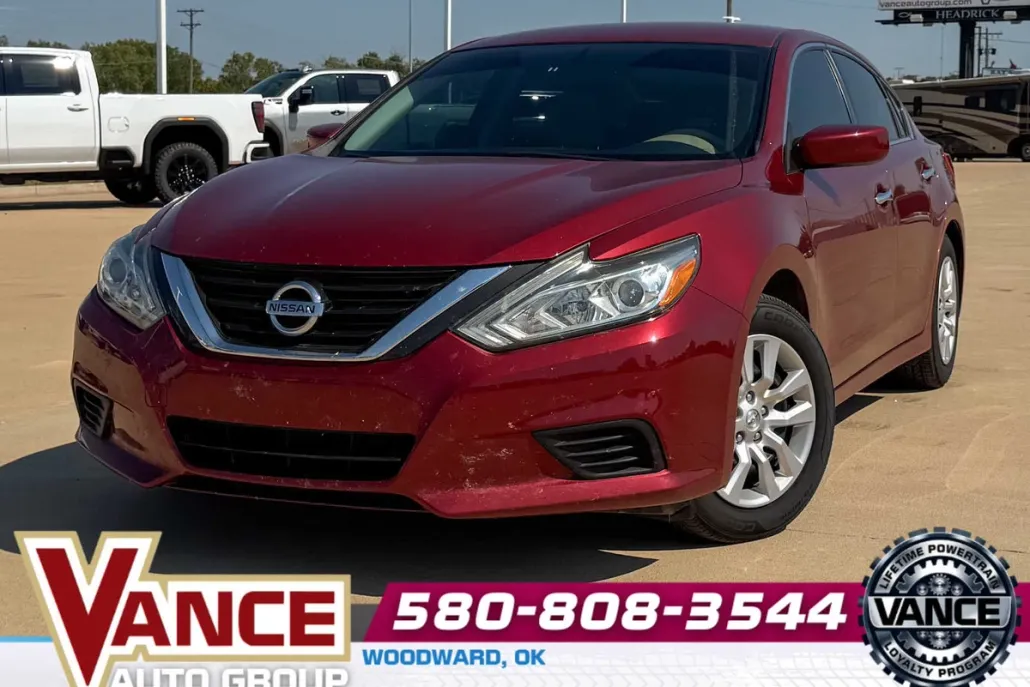 2016 Nissan Altima 2.5 S photo 1