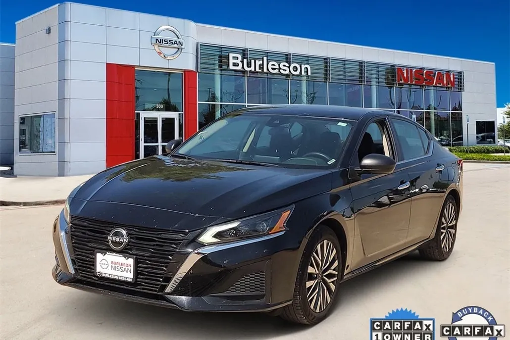 2024 Nissan Altima 2.5 SV photo 1