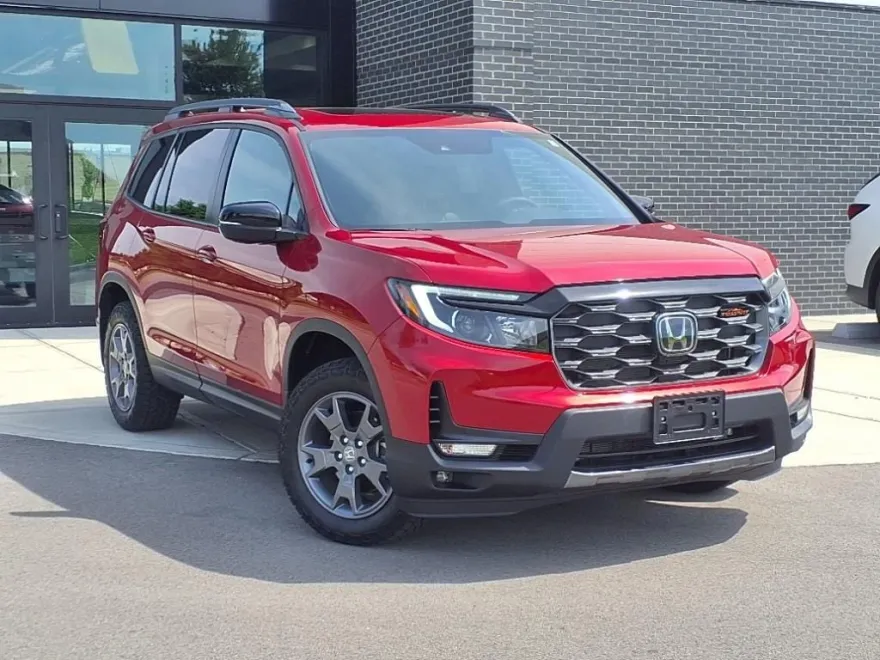 2024 Honda Passport TrailSport photo 1