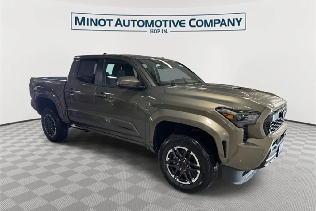 2025 Toyota Tacoma TRD Sport photo 1