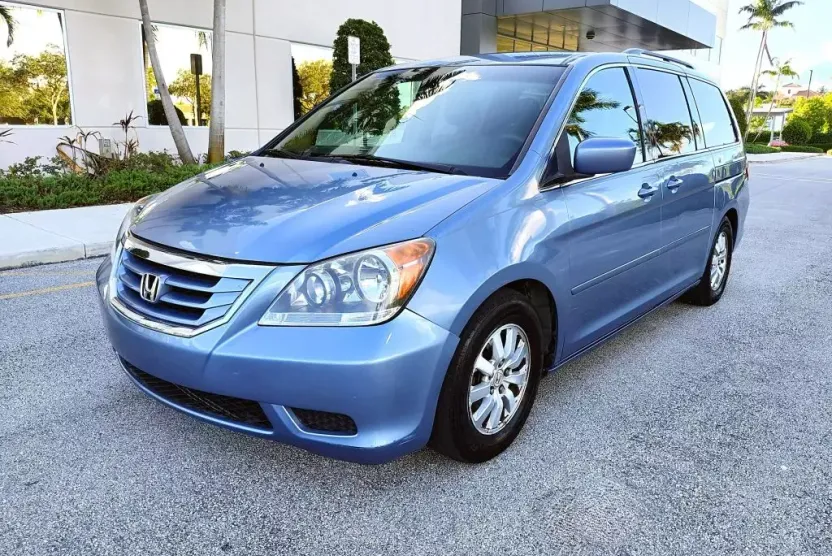 2010 Honda Odyssey EX photo 1