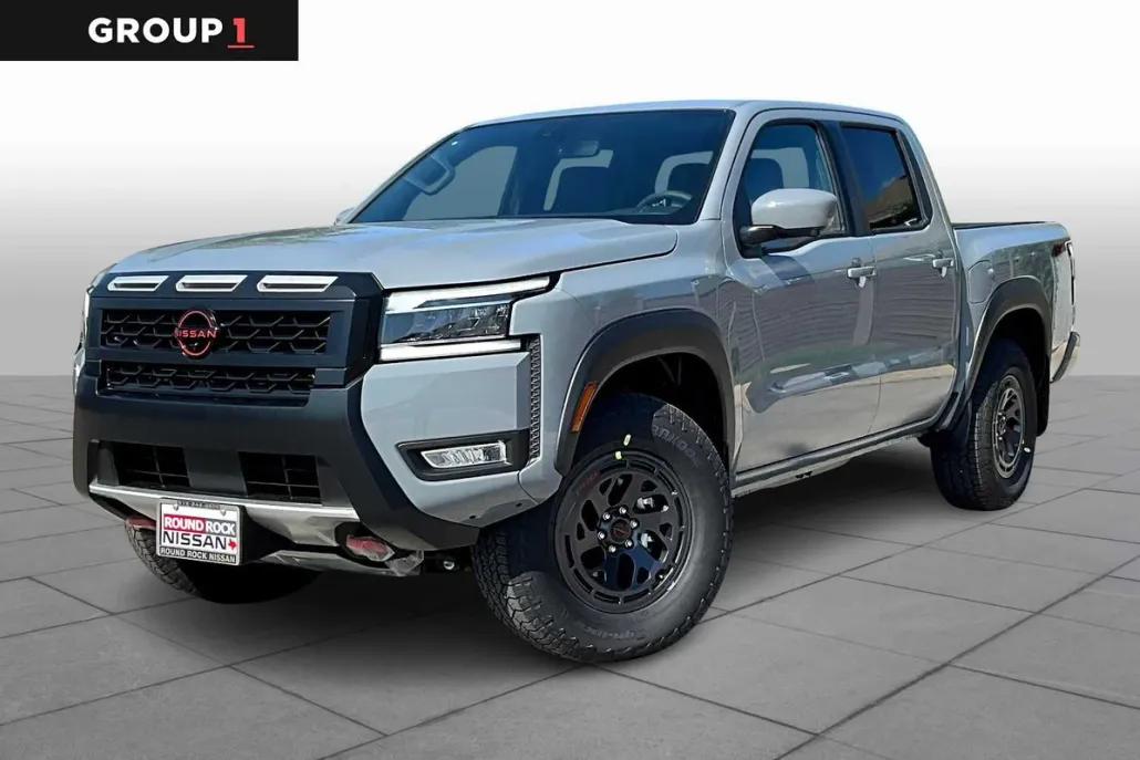2025 Nissan Frontier PRO-4X photo 1