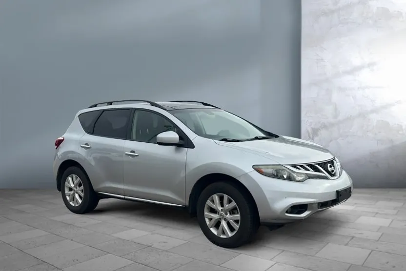 2011 Nissan Murano SL photo 1