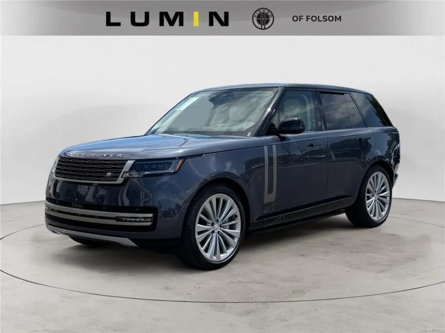 2024 Land Rover Range Rover SE photo 1