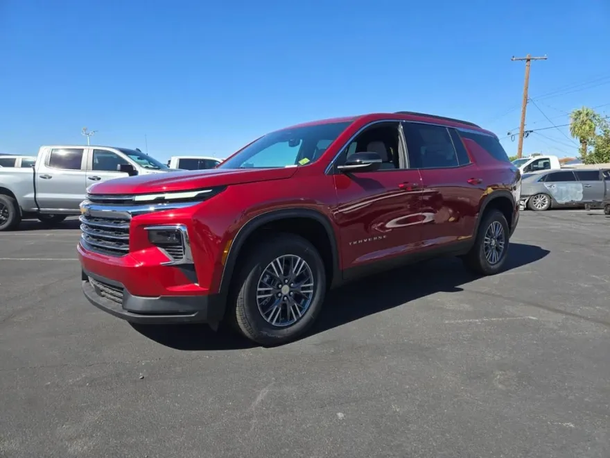 2026 Chevrolet Traverse photo 1