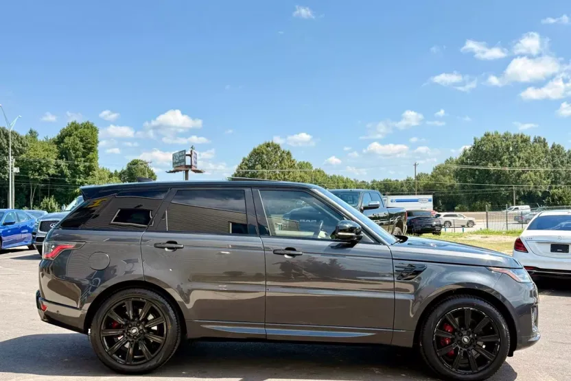 2019 Land Rover Range Rover Sport HSE Dynamic photo 1