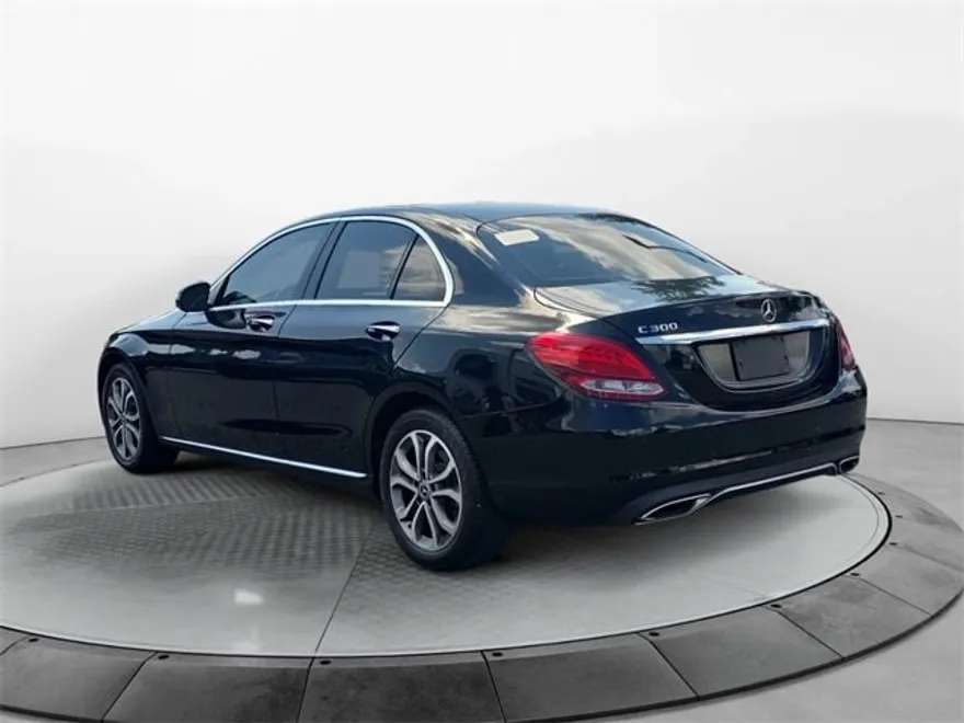 2017 Mercedes Benz C 300 4MATIC photo 1