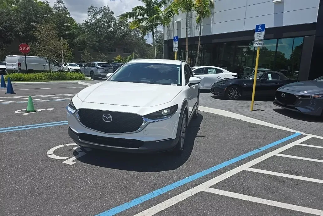 2023 Mazda CX-30 2.5 S Preferred photo 1