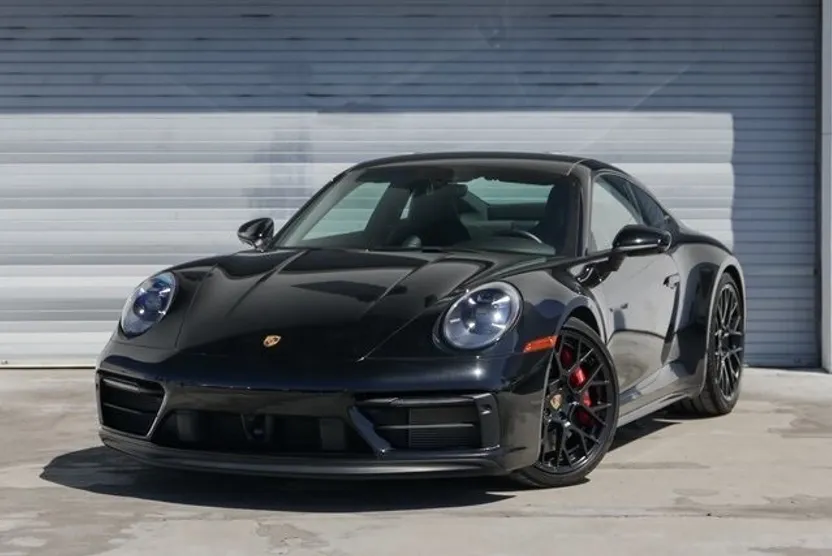 2024 Porsche 911 GTS photo 1