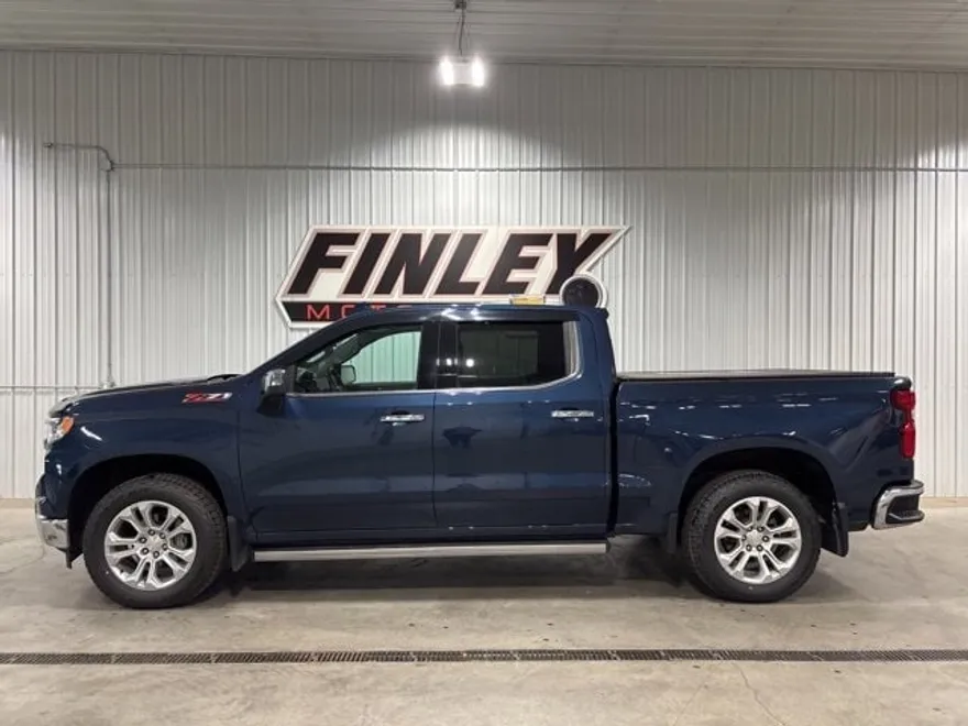 2022 Chevrolet Silverado 1500 LTZ photo 1