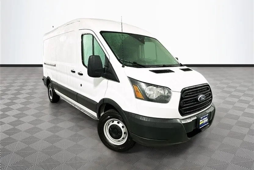 2019 Ford Transit photo 1