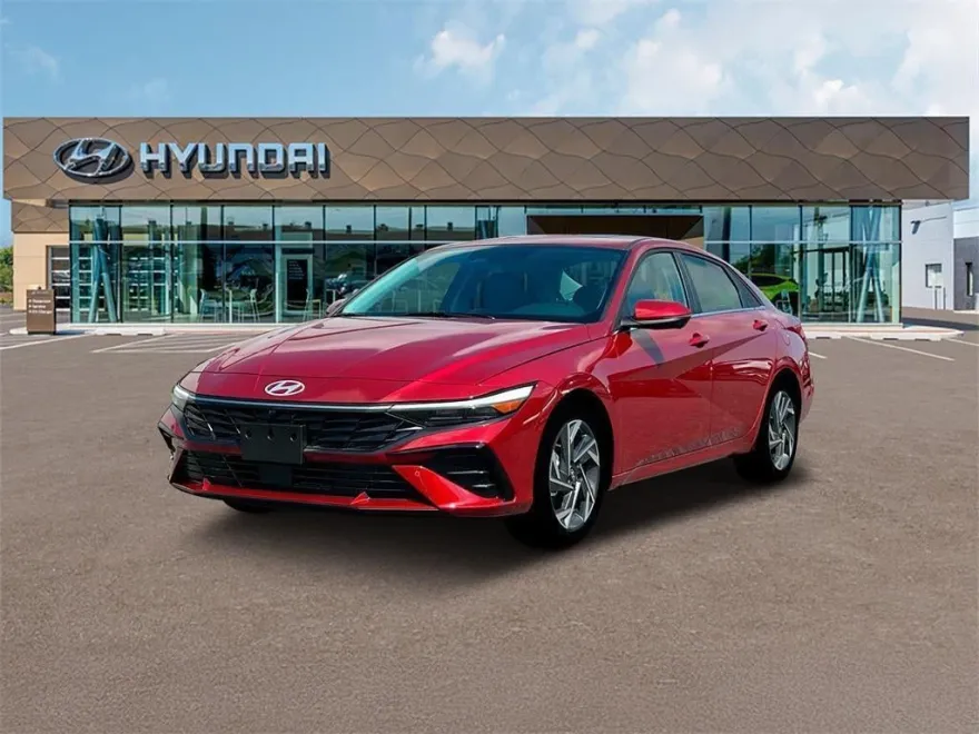 2025 Hyundai Elantra Limited photo 1