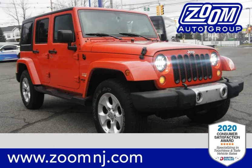 2015 Jeep Wrangler Unlimited Sahara photo 1
