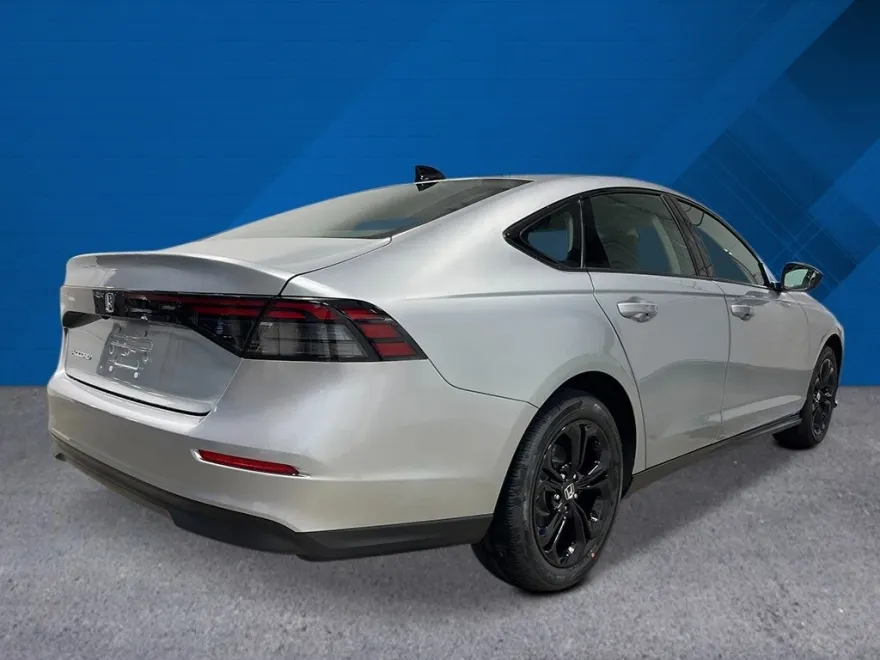 2025 Honda Accord SE photo 1