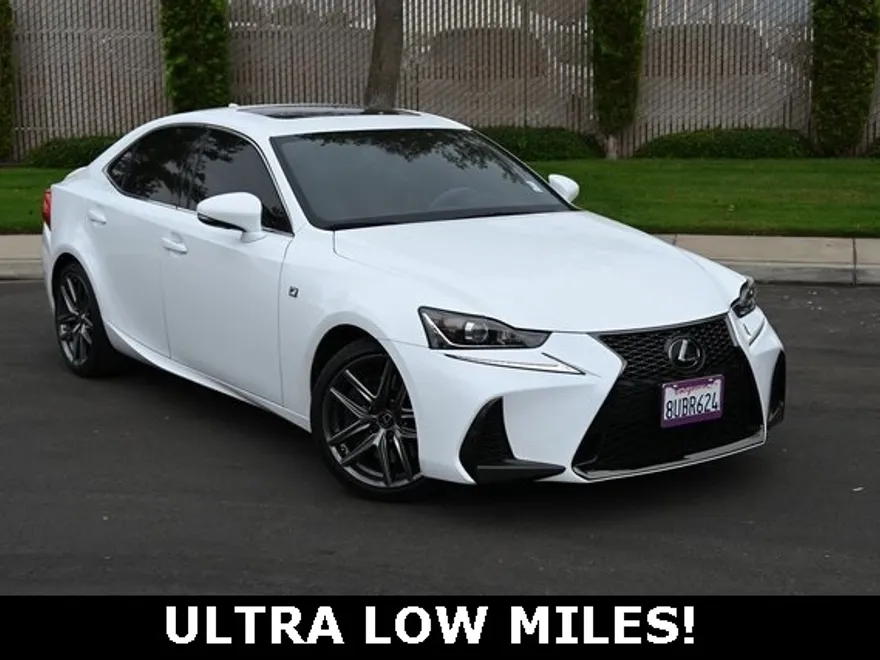 2020 Lexus IS 350 F SPORT photo 1