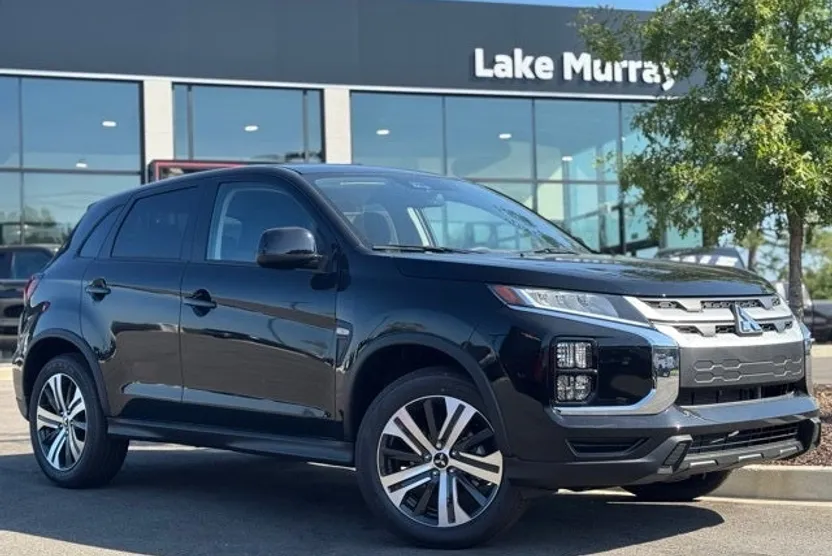 2025 Mitsubishi Outlander Sport ES SE LE photo 1