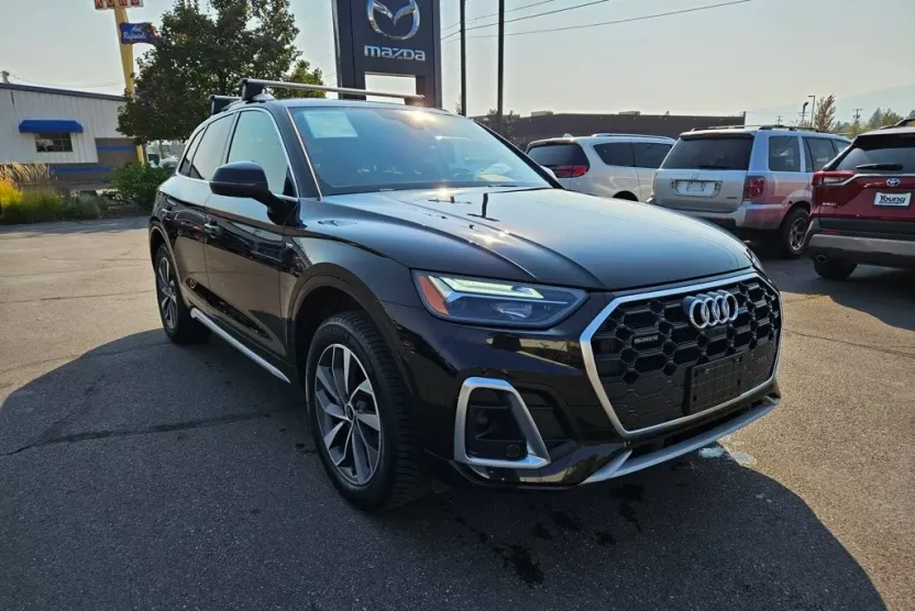 2023 Audi Q5 45 S line Premium Plus photo 1