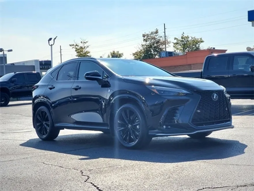 2023 Lexus NX 350 F SPORT Handling photo 1