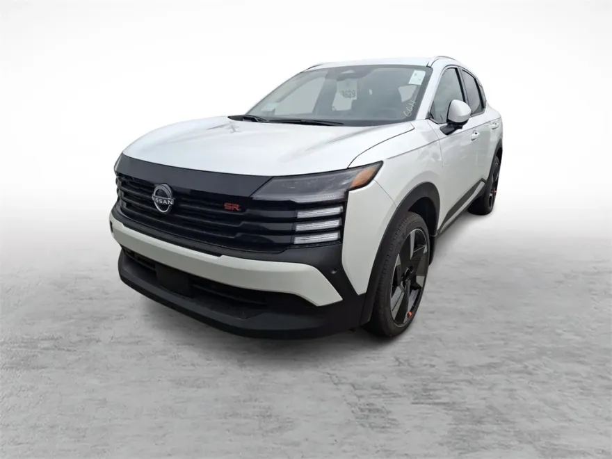 2025 Nissan Kicks SR photo 1
