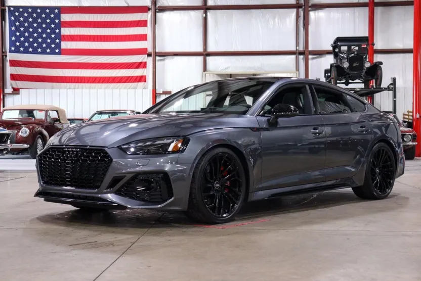 2021 Audi RS 5 Sportback photo 1