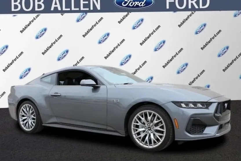 2025 Ford Mustang GT Premium photo 1