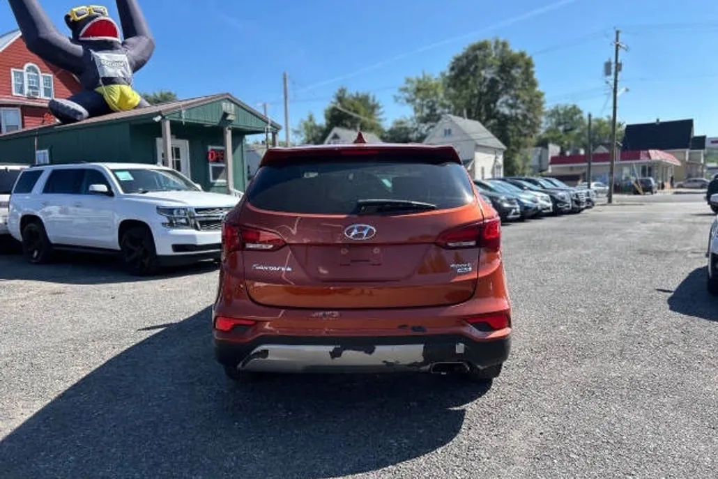 2017 Hyundai Santa Fe Sport photo 1