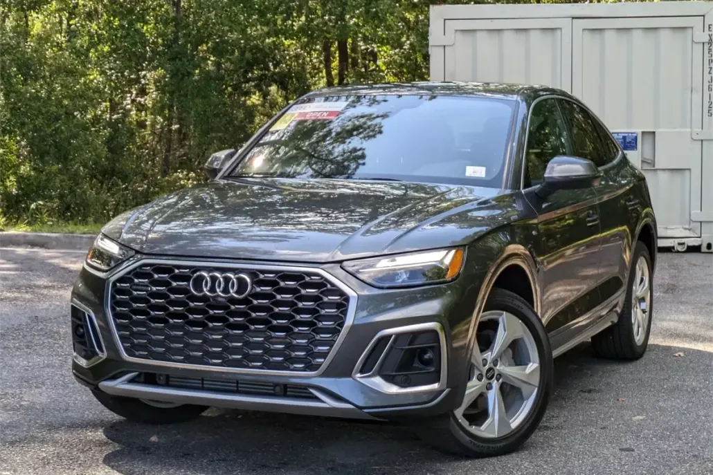 2025 Audi Q5 Sportback S line Premium Plus photo 1