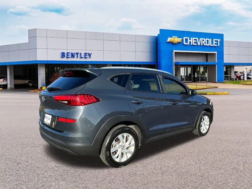 2021 Hyundai Tucson Value photo 1