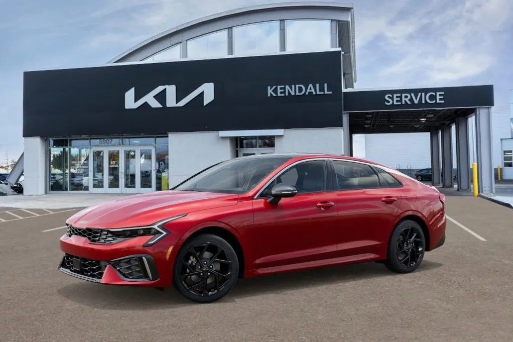 2026 Kia K5 GT-Line photo 1