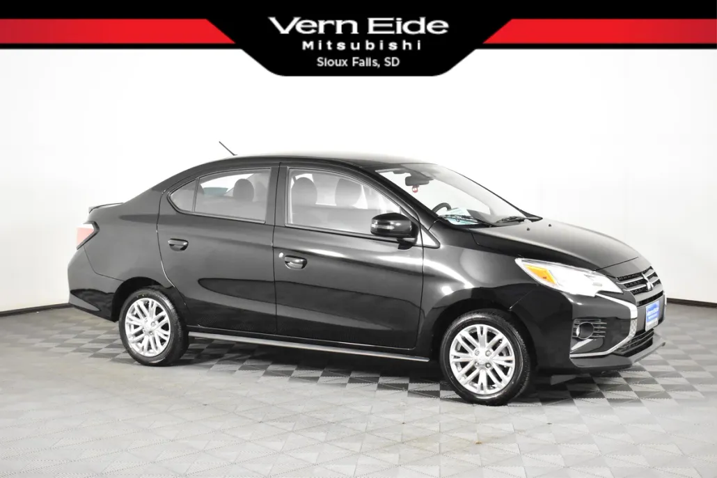 2024 Mitsubishi Mirage G4 SE photo 1