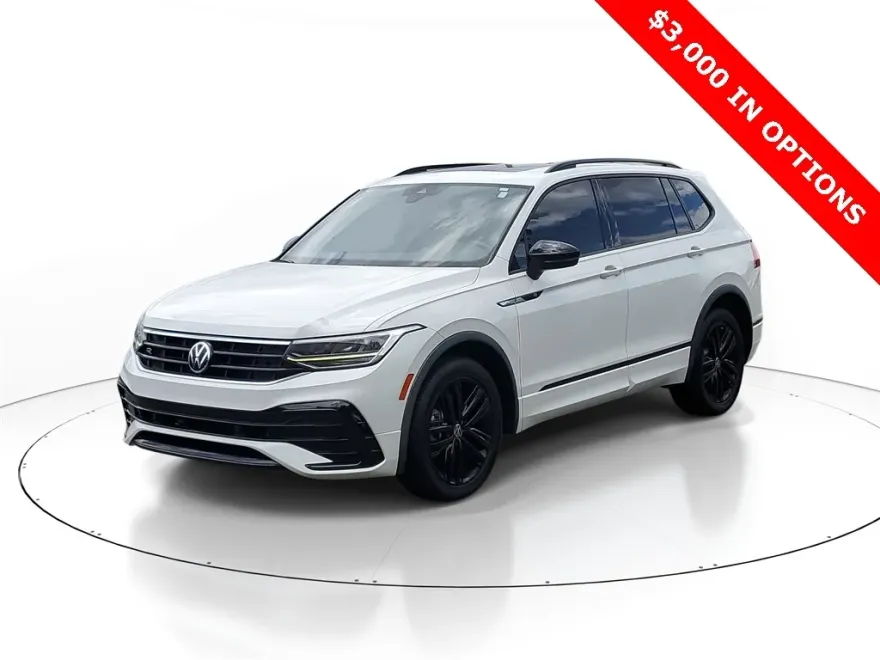 2022 Volkswagen Tiguan SE R-Line Black photo 1