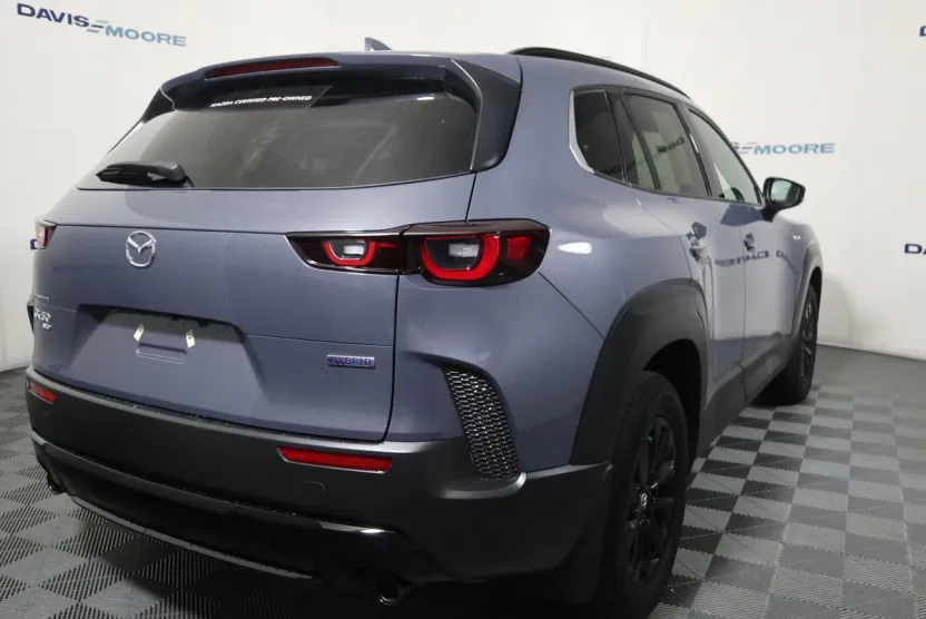 2025 Mazda CX-50 Premium photo 1