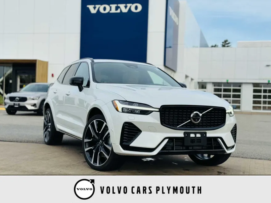 2025 Volvo XC60 Hybrid T8 photo 1