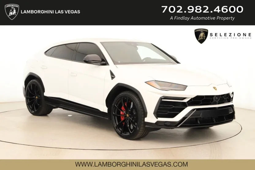 2022 Lamborghini Urus Base photo 1