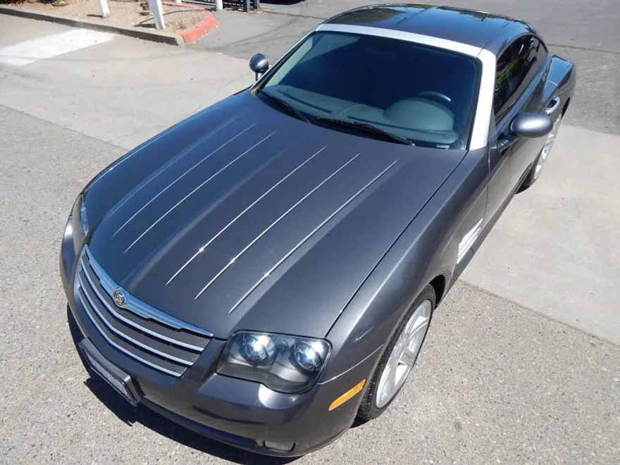 2004 Chrysler Crossfire Base photo 1