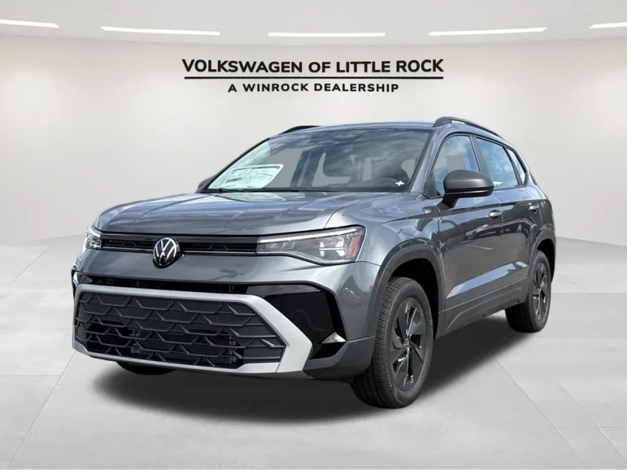 2025 Volkswagen Taos S photo 1