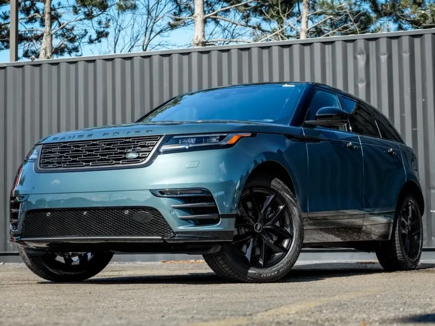 2026 Land Rover Range Rover Velar SE photo 1