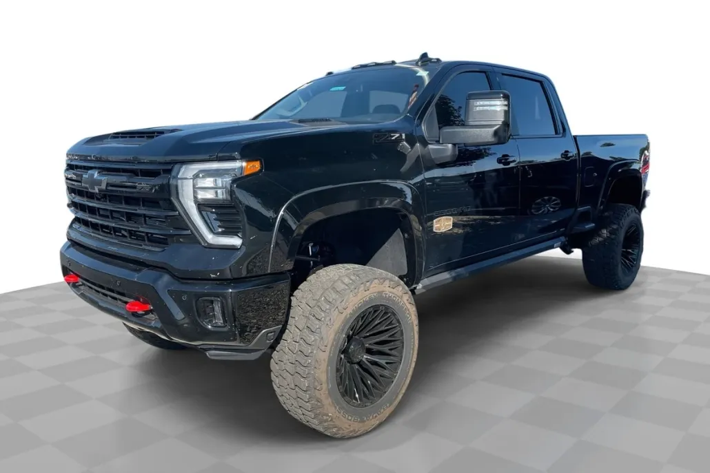 2025 Chevrolet Silverado 2500HD LT photo 1