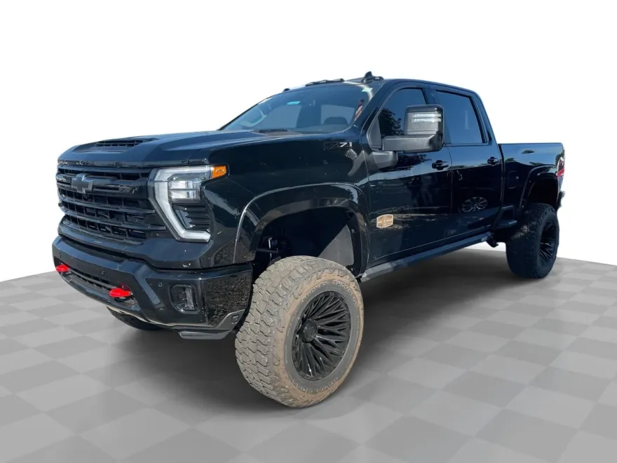 2025 Chevrolet Silverado 2500HD LT photo 1
