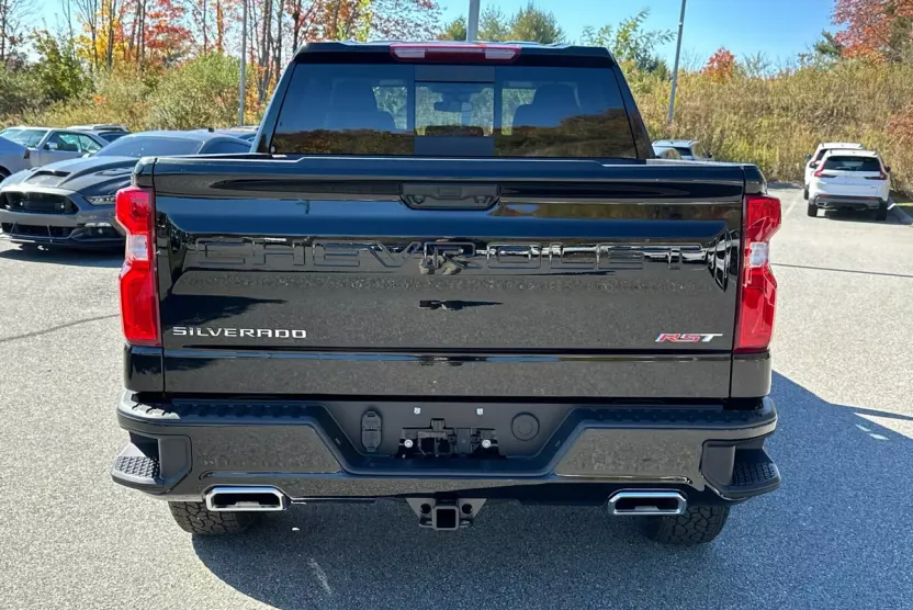 2025 Chevrolet Silverado 1500 RST photo 1